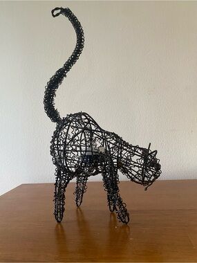 Black Wire Cat Sculpture